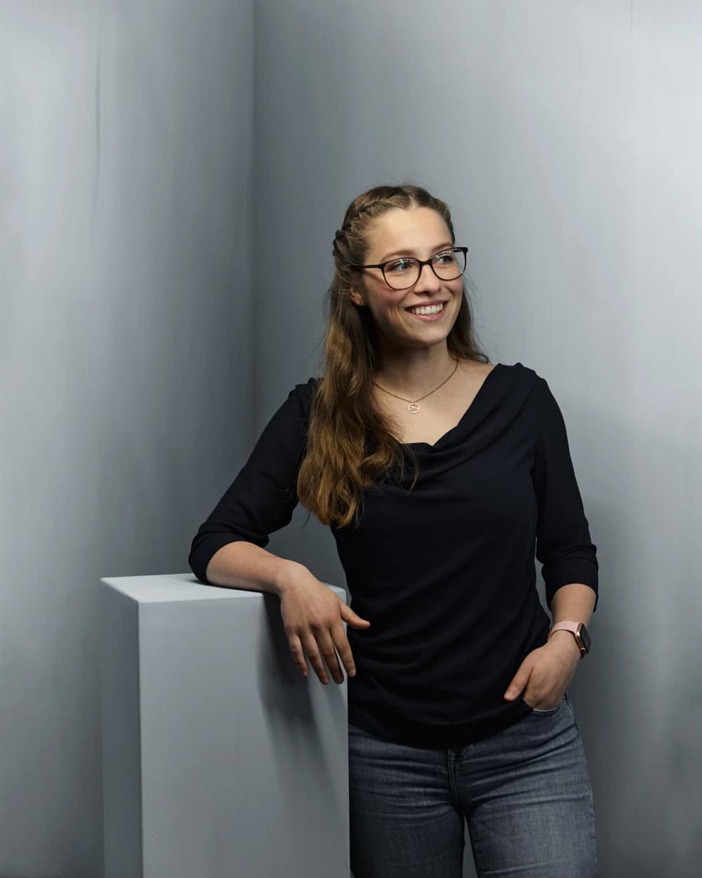 Porträtfoto des Anprechpartners Sophia Schmidt