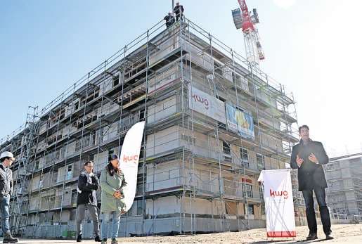 Vorschaubild des Presseartikels „Mammutprojekt“ der kwg feiert Richtfest im Ostend