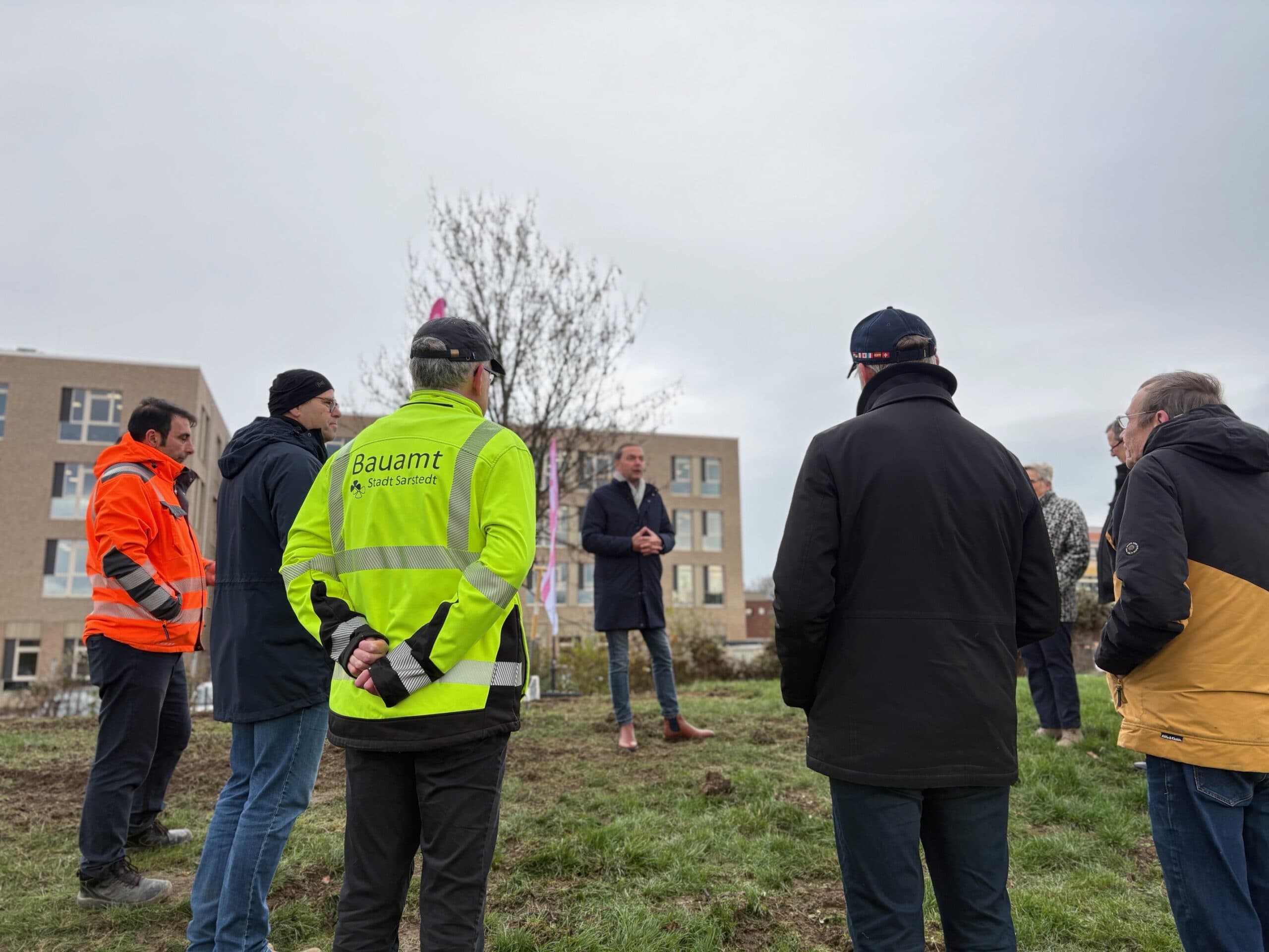 Vorschaubild des Presseartikels Nach fünf Jahren Planung: Startschuss für Sarstedts neue Rettungswache
