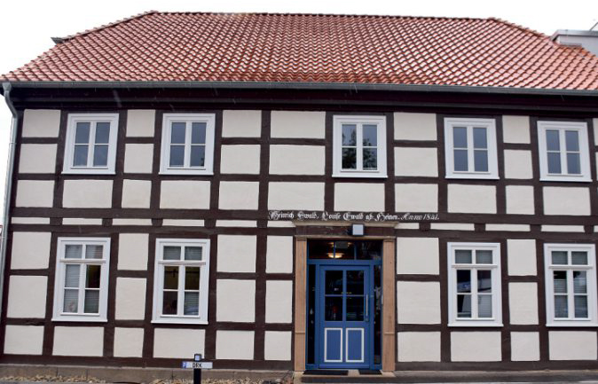 Denkmalgeschütztes Fachwerkhaus „Brunnenhof“, DRK-Tagespflege - kwg Hildesheim